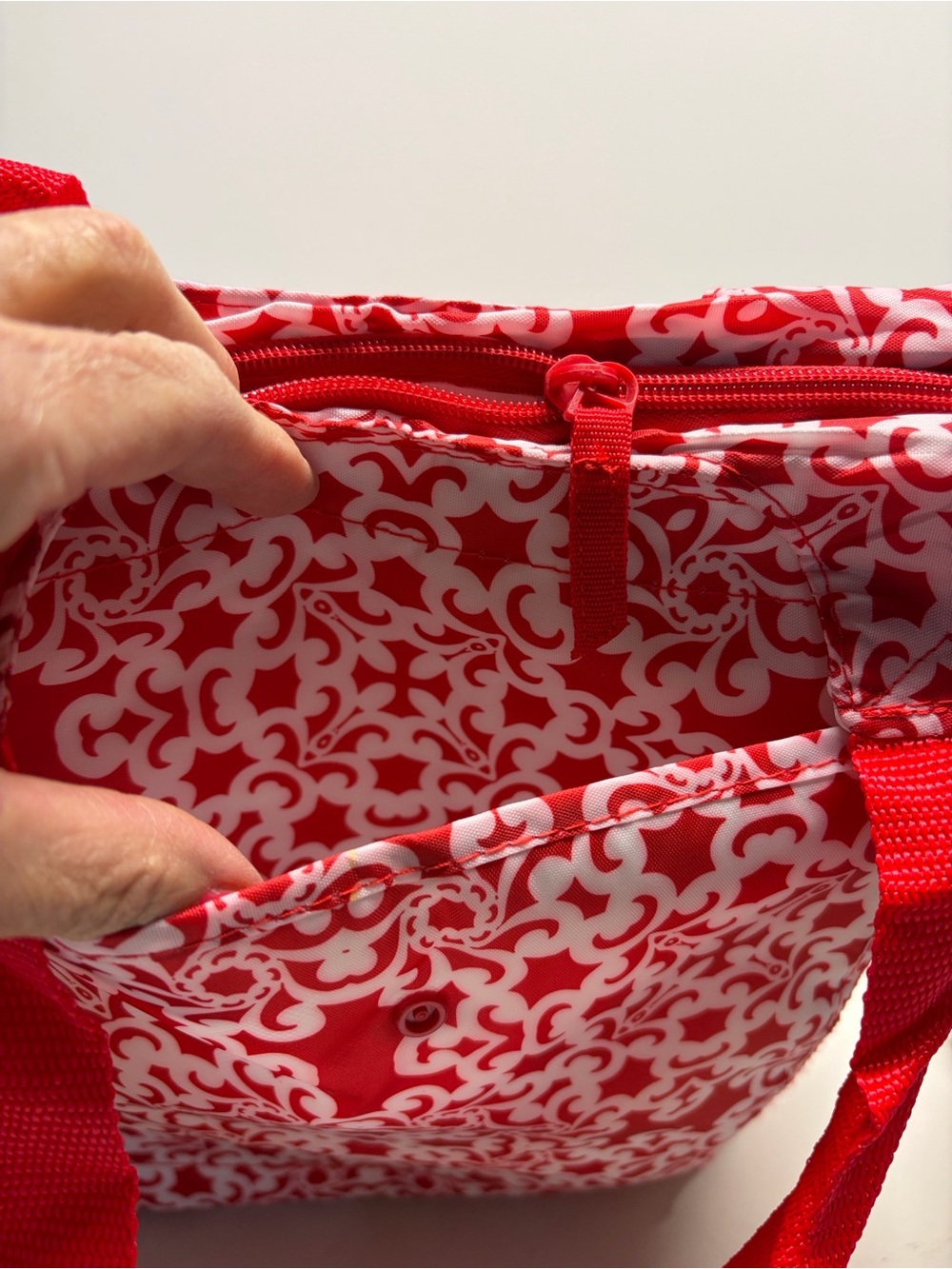 Red & White Patterned Roll-Up Pouch - Picture 12 of 13